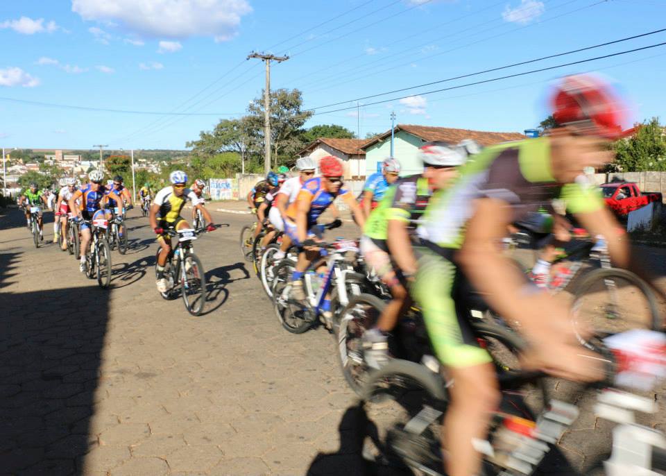 Cerrado Cross Moto Trilha